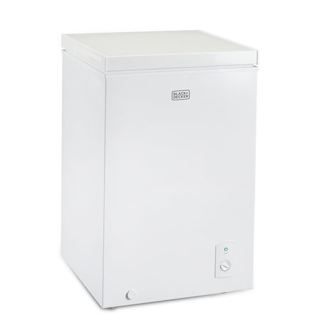 BLACK & DECKER 3.5 Cu. Ft. Chest Freezer, Holds up to 122 Lbs. of Frozen Food with Organizer Basket BCFK356